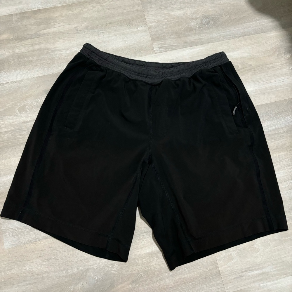 Lululemon Men’s Shorts 9”